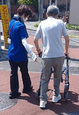 訪問リハビリの様子・目標に合わせたプログラム